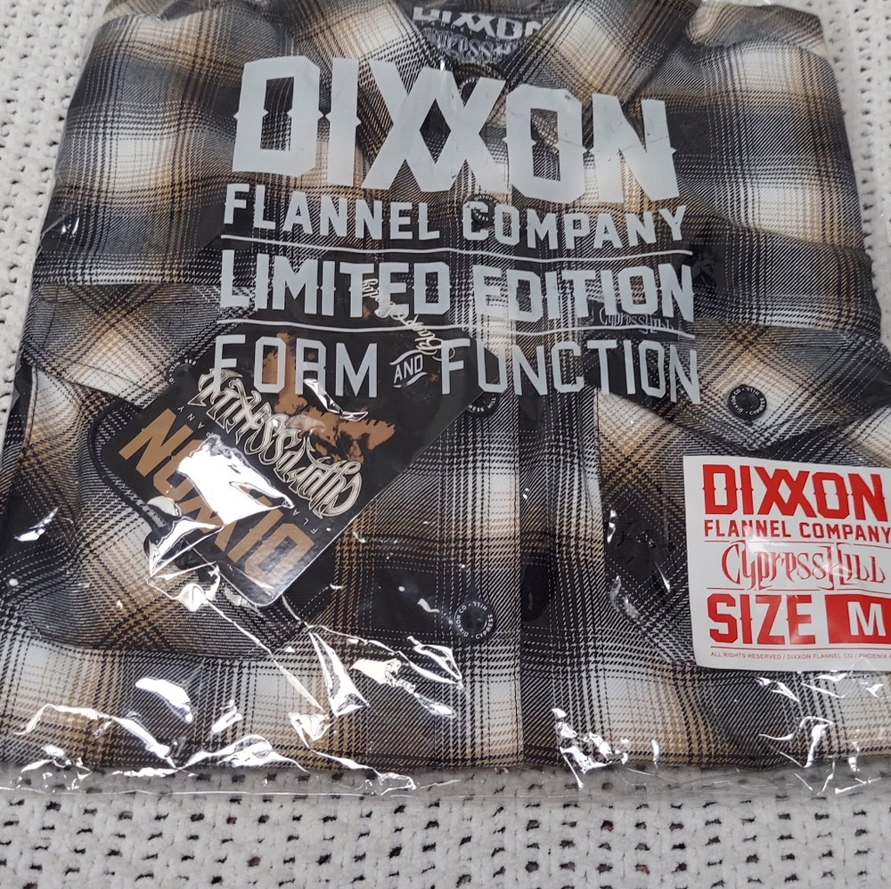 Women’s MEDIUM Dixxon Cypress Hill Flannel Shirt New